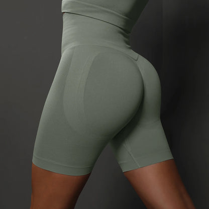 Yoga Shorts Women Sports Shorts Seamless Gym Workout Shorts High Waist Push Up Fitness Sports Shorts Cycling Shorts